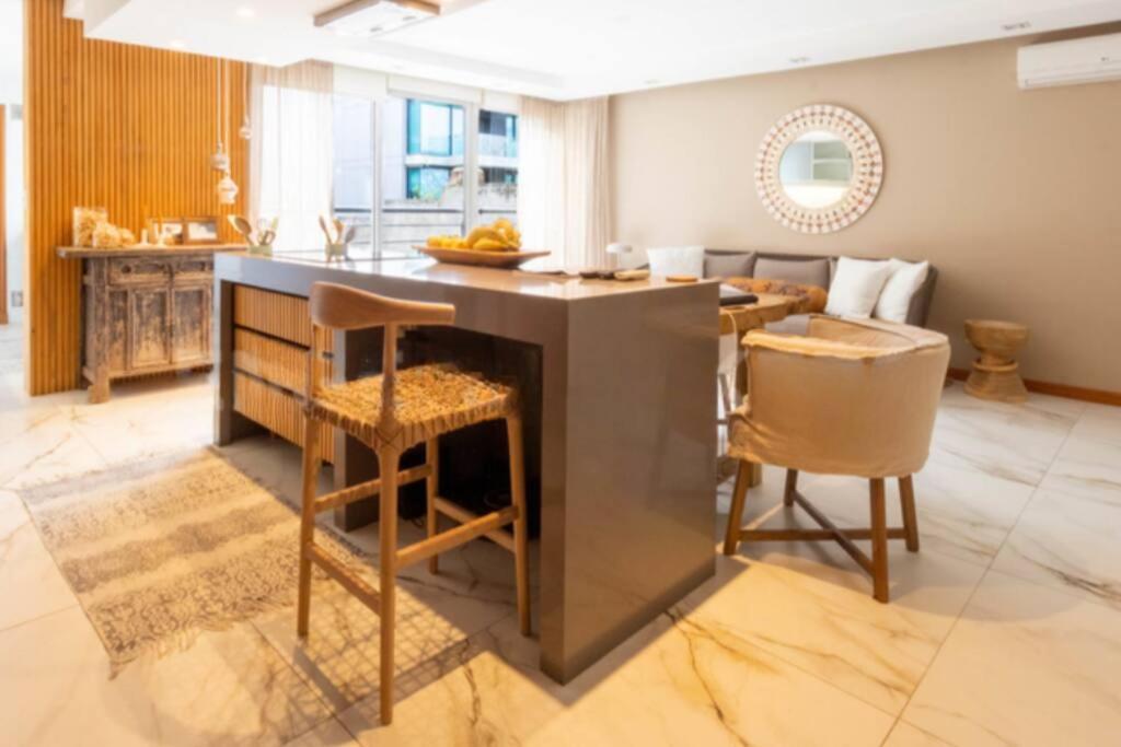 Depto Exclusivo Con Vista Al Mar, Puerto Del Buceo Apartamento