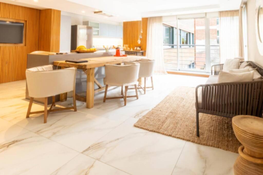 Apartamento Depto Exclusivo Con Vista Al Mar, Puerto Del Buceo Montevideo
