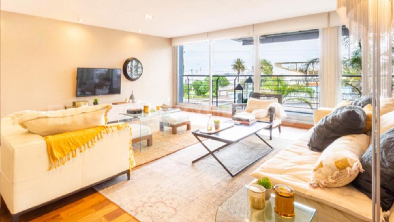 Depto Exclusivo Con Vista Al Mar, Puerto Del Buceo Apartamento *
